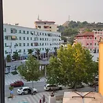 Accogliente Casa Nel Centro Storico Di Valona * Vlorë