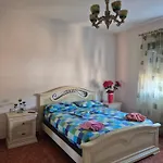 Accogliente Casa Nel Centro Storico Di Valona Apartamento *