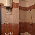 Accogliente Casa Nel Centro Storico Di Valona