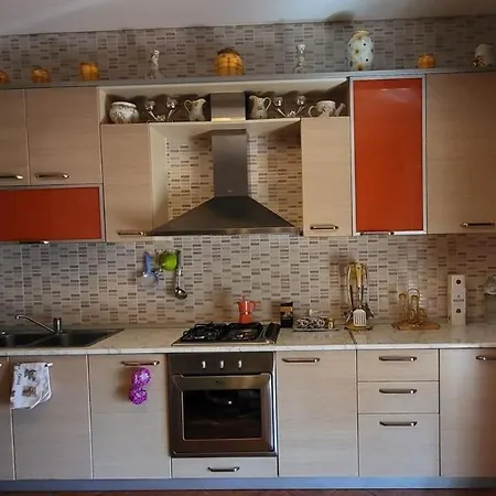 Accogliente Casa Nel Centro Storico Di Valona * Vlore