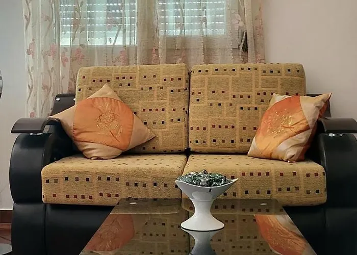 Accogliente Casa Nel Centro Storico Di Valona Vlorë