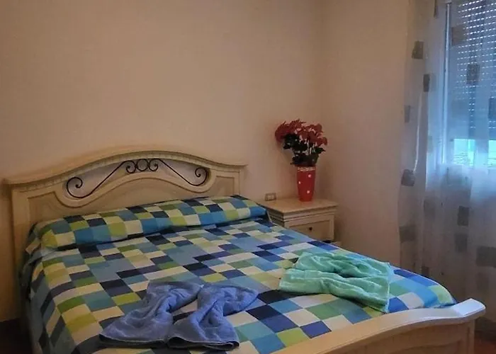 Apartment Accogliente Casa Nel Centro Storico Di Valona *