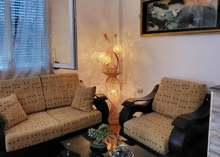 Accogliente Casa Nel Centro Storico Di Valona Apartment Vlorë